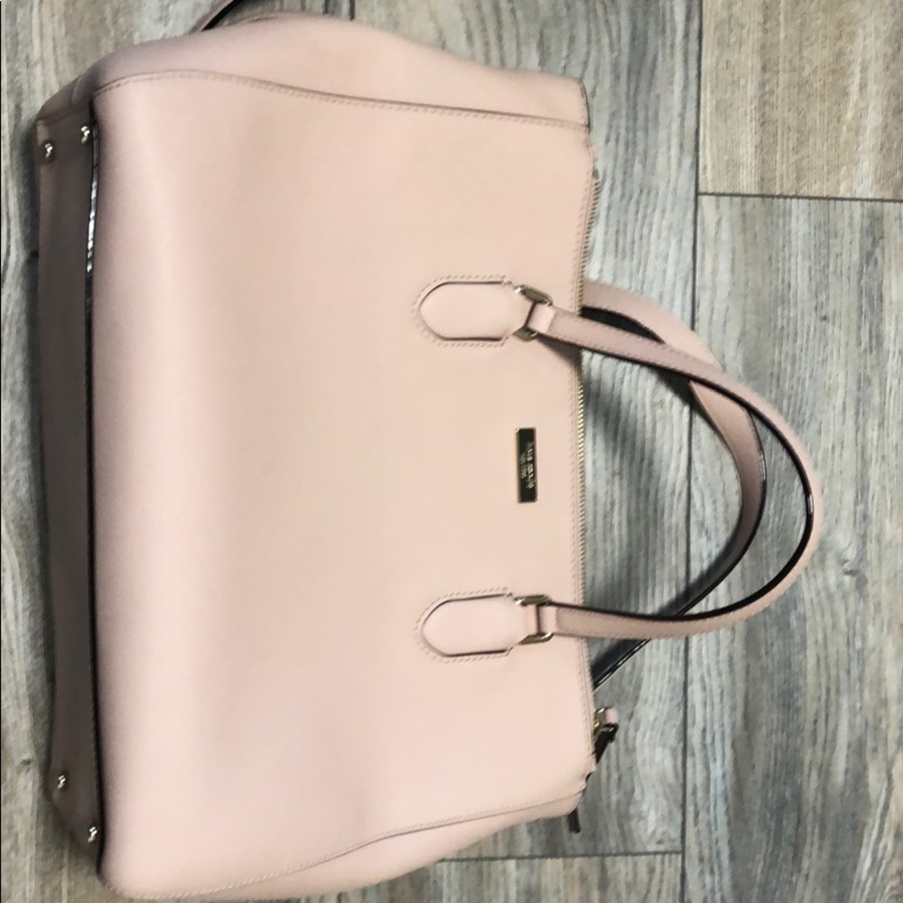 Kate spade purse.